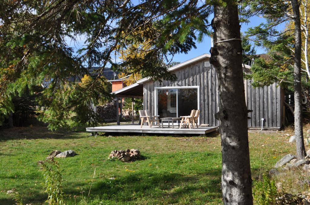 The Sleeping Moose Cottage Birch Plain Екстер'єр фото